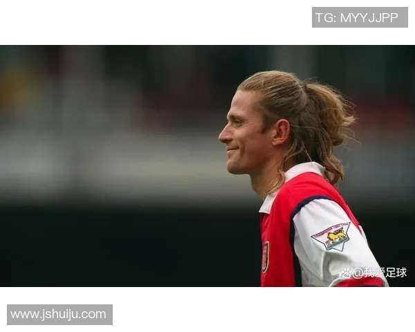 穿2号球衣的足球明星:从传奇到当代,谁是最具代表性人物