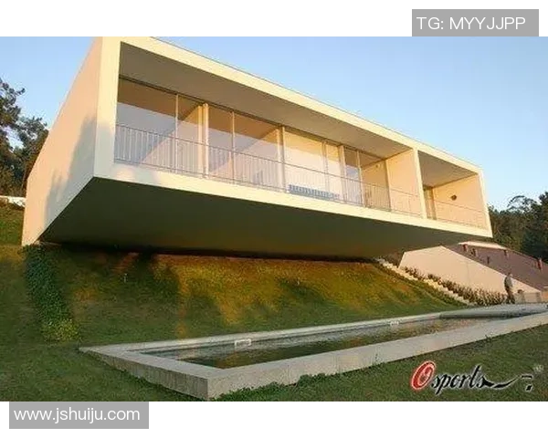 足球巨星奢华海边别墅曝光尽显度假生活与私人空间魅力